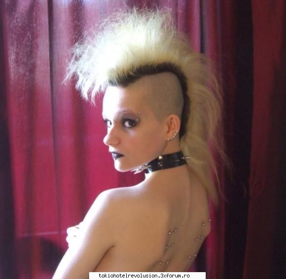 ~something about punk style~ deathrock and horror punk