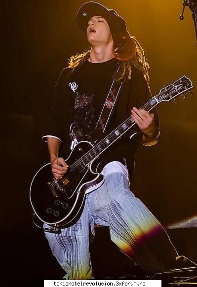 tom sexy