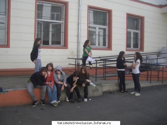 poveste viata credeati vam uitat?poon next:d vrea cnv?