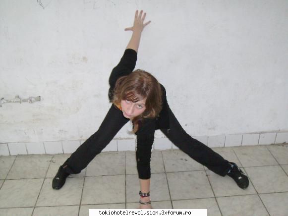 lil' ugleeh mhe! xd[din nou zici sunt pata neagra]