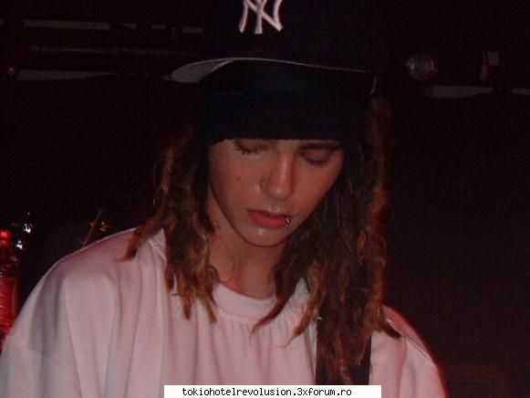 tom hot!