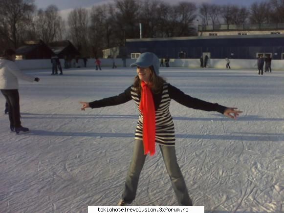 lil' ugleeh mhe! iarna trecuta patinoar