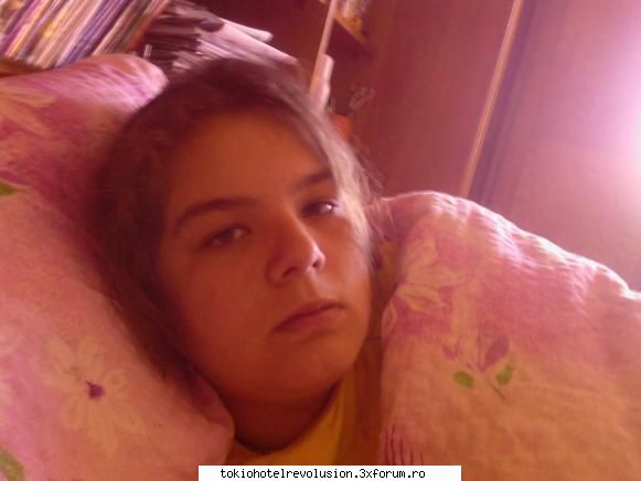 just me.. somnoroasa  