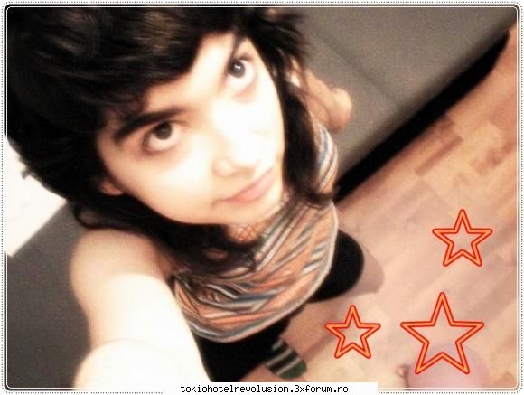ieah [;;)] mnoh nijte poze mai serioase