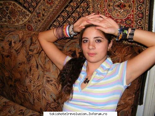 tatyana !!! mania mea bratarile     (mda  imi era somn mere(*de ziua mea)