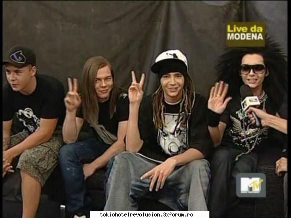 tokio hotel saluta toti