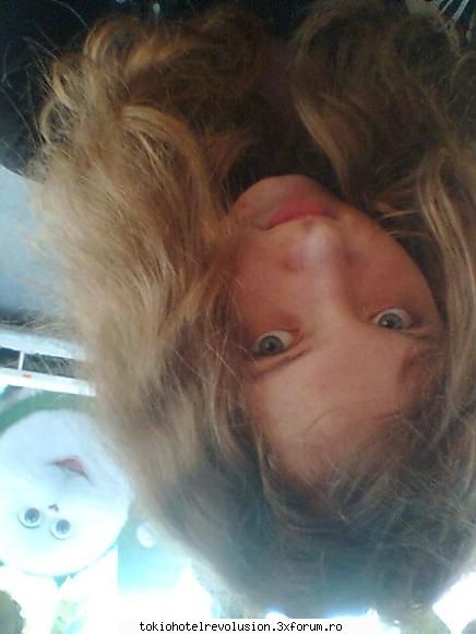 moi...just intoarsa
