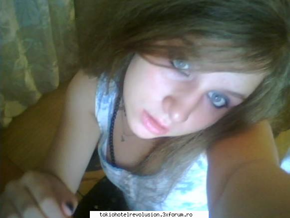 subiectu' me!   another pic ,ms [:*]