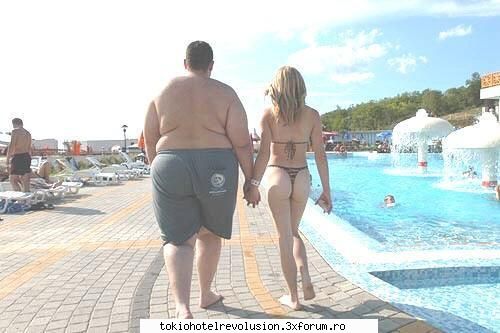 poze funny:) alt cuplu vis      