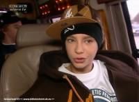 :tom perv.. ?!: place aia...da fac...pare asa nevinovat      