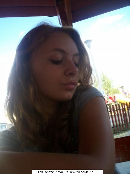 ..:) thanks` looot.:*@ o_oskull the hell o_o sunt din < ***Cea mai tare semnatura***