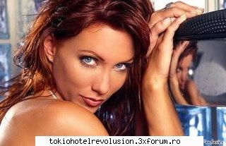 trecutul serazbuna shi rhea: