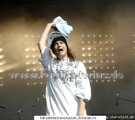 fun with bill and tom! mai pot bahhhhhh tre fac akuma mai ofera hai baaaaaaa mai pot criza daca