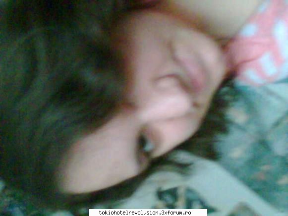 bine...o pun una care arat oaie parul intins aproape m-am obisnuit dezastru`