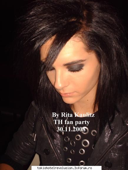 bill   cat imi place cum sta parul asa