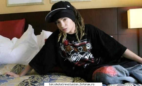 kaulitz twins loool moaaa ;xce bine`i sta manushi b-)ehhh :-<