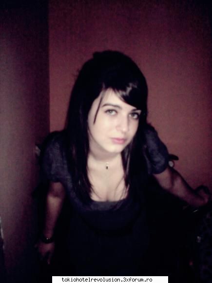 :-*:-* acum pun sunt ieri revelion sunt cam naspa toate pozele ies aiurea