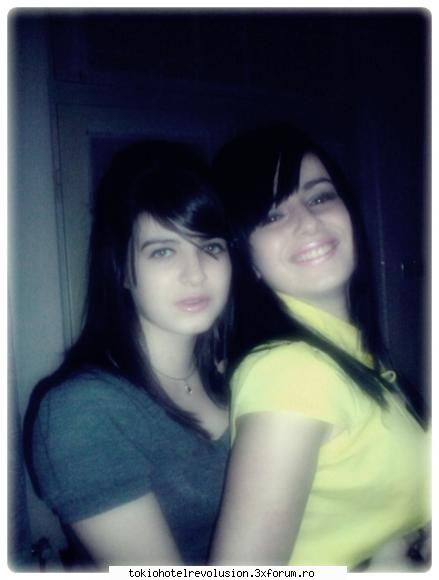 :-*:-* sormeadar m-a prins vorbind suvita aia fata  