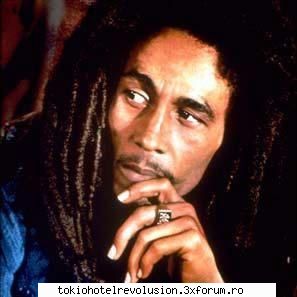 bob marley pun cateva poze  