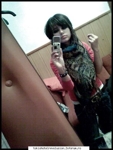 starstruck diva alexiaa. scris:esti frumoasa. ;xtu esti din bucuresti cumva?;; )sunt din