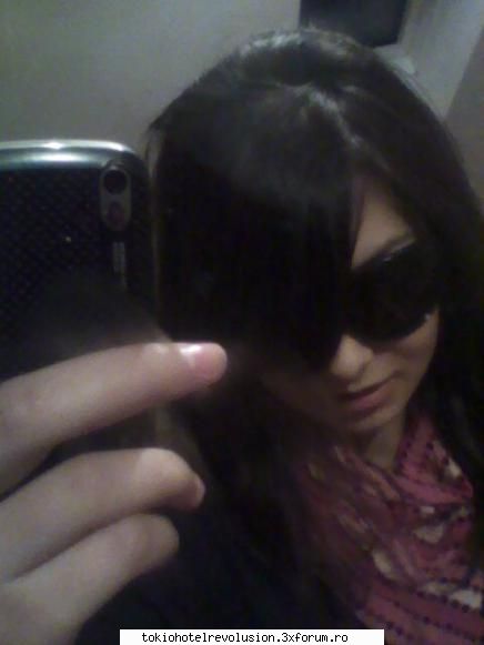 dark angel ^si besk u:x       hmm poze:-?pai altceva let`s see.....