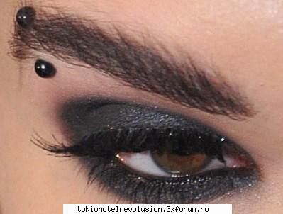bill ..ador poza asta   