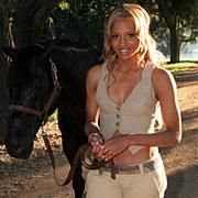 ciara place??:d imi place mai molt statea avea cul par bruneta frumoasa  