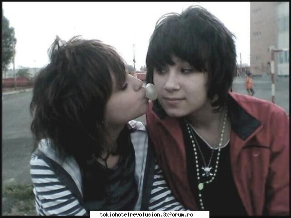 ^^.zurly puff.^^ [img]