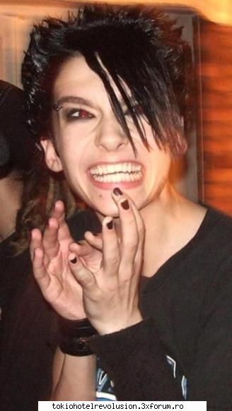 fun with th!!! bill: asa fac cand vad payanjen mare yak yaksi fobie aianjeni numai bill..  