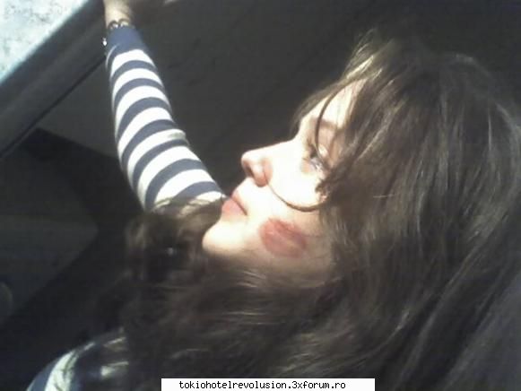 :*:*:* (^_^) hmm..dc impresia vede pupa fata era cva noaptea eram party..k nah....  