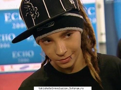 tom mai pun poze las voi