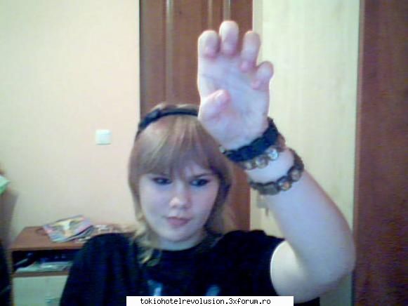 ruarrrrrr sunt pisicutza rea 