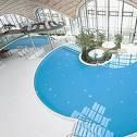 cred poti fii iubita mea inca piscina acoperita