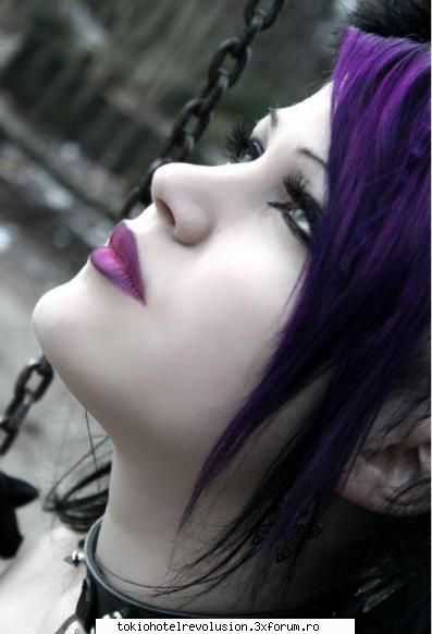 sari! deci m'am gandit fac fic..am acordul lui luvso este fata fost dorita este tragic fel viitorul