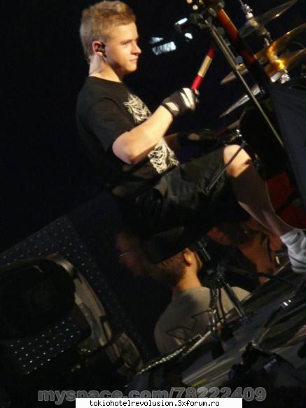gustav [img] ^-^Best Member^-^