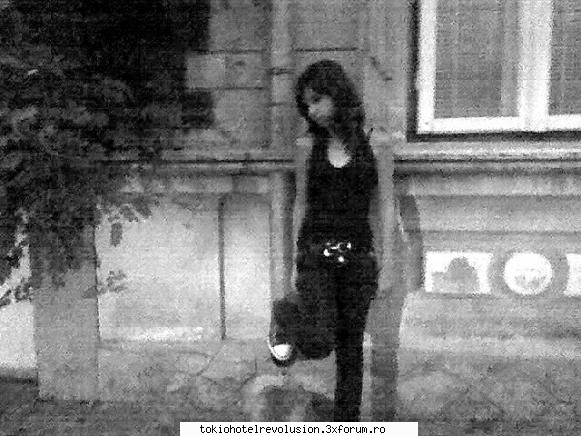 xxxme the stupid girlxxx intr-o noapte fantome