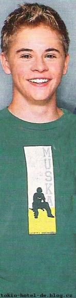 gustav mumos gusty mancalar mama papusa masculina              