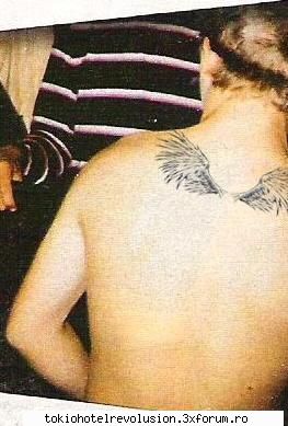 gusti si-a facut tatuaj sooper