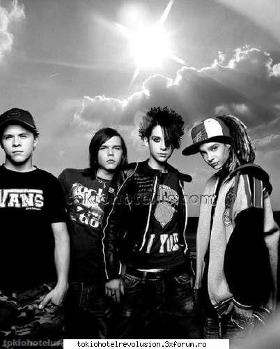 pamela azi avem concert! scuzatzi, asha scris pana capat, shi cum sa-l schimboky, ms, commuri, pun