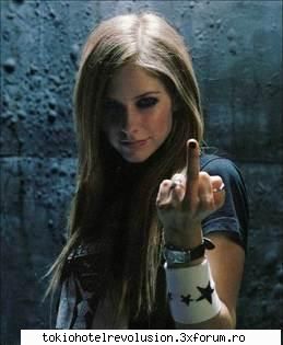 avril lavigne adoooor       nebuna rau tipa premii ema!