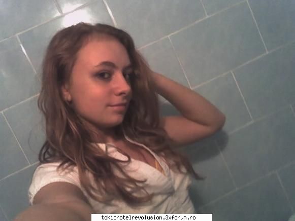~pictures girl`s forum~ ..me ***Cea mai tare semnatura***