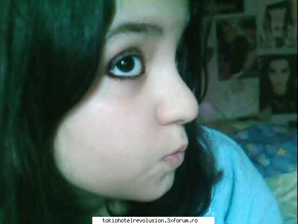 yoyo asta ochi eram asa:p