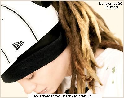 tom kaulitz intrun cuvant [b]un dulce....  