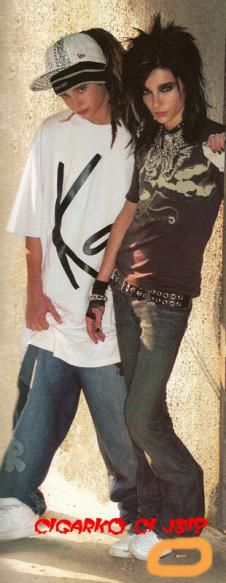 fun with bill and tom! t:da date mah mai inkolo b:nuuuu date t:mah date...... facem poze aa 
