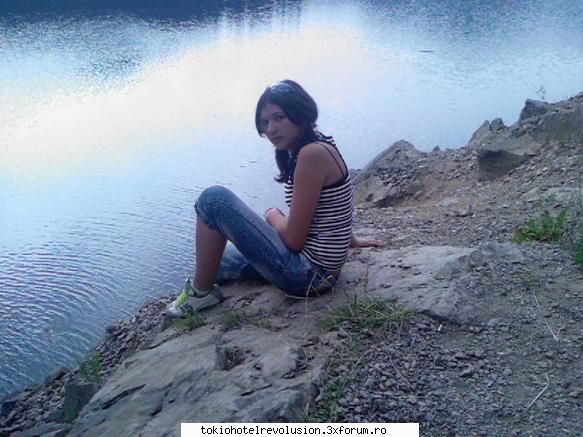 mam intors din vakntza tre astept pana imi trimite pozele aparatul meu cazut rau.... acuma nam numa