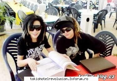 kaulitz twins moa cartoaie    