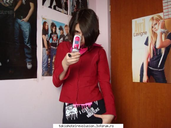 just me.^^i`m phantom mai pun una tine.