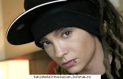 viatza asta...mai bine eram:( tom