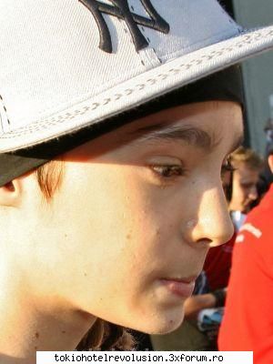tom                    