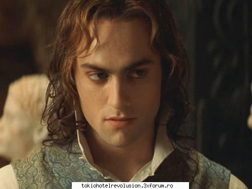 viatza asta...mai bine eram:( lestat: era cel mai batran dintre era asha diabolic precum tom shi